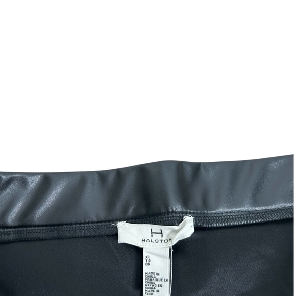 Halston Black Faux Leather Legging with Ankle Zip Pull On Pant Size Women’s XL - Picture 5 of 9